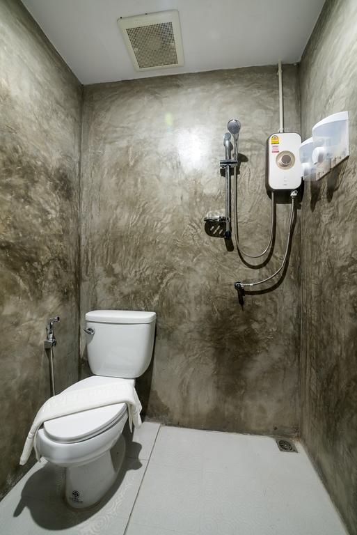 BED Hostel Phuket Kamer foto